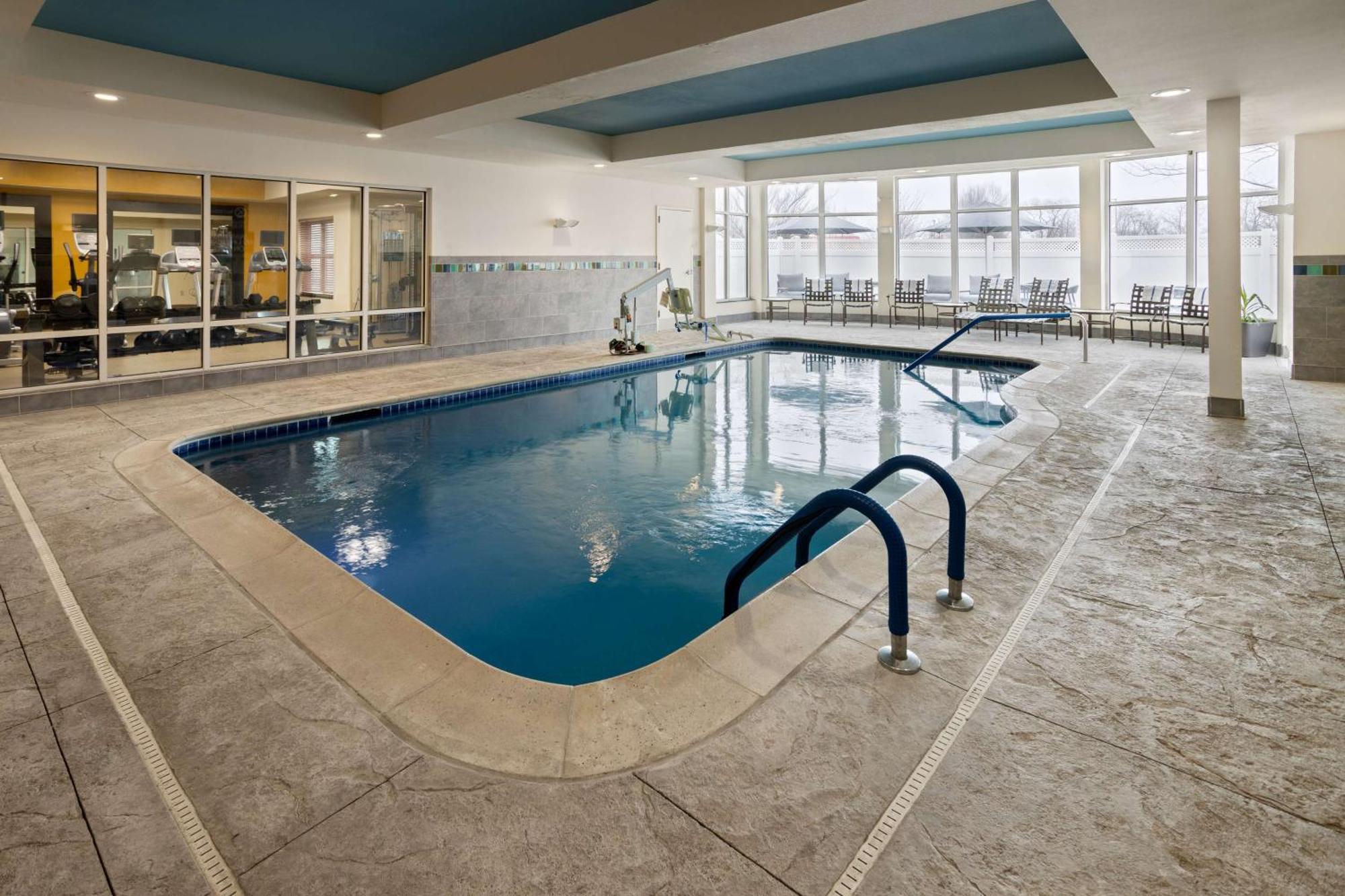 Hilton Garden Hotel 3*